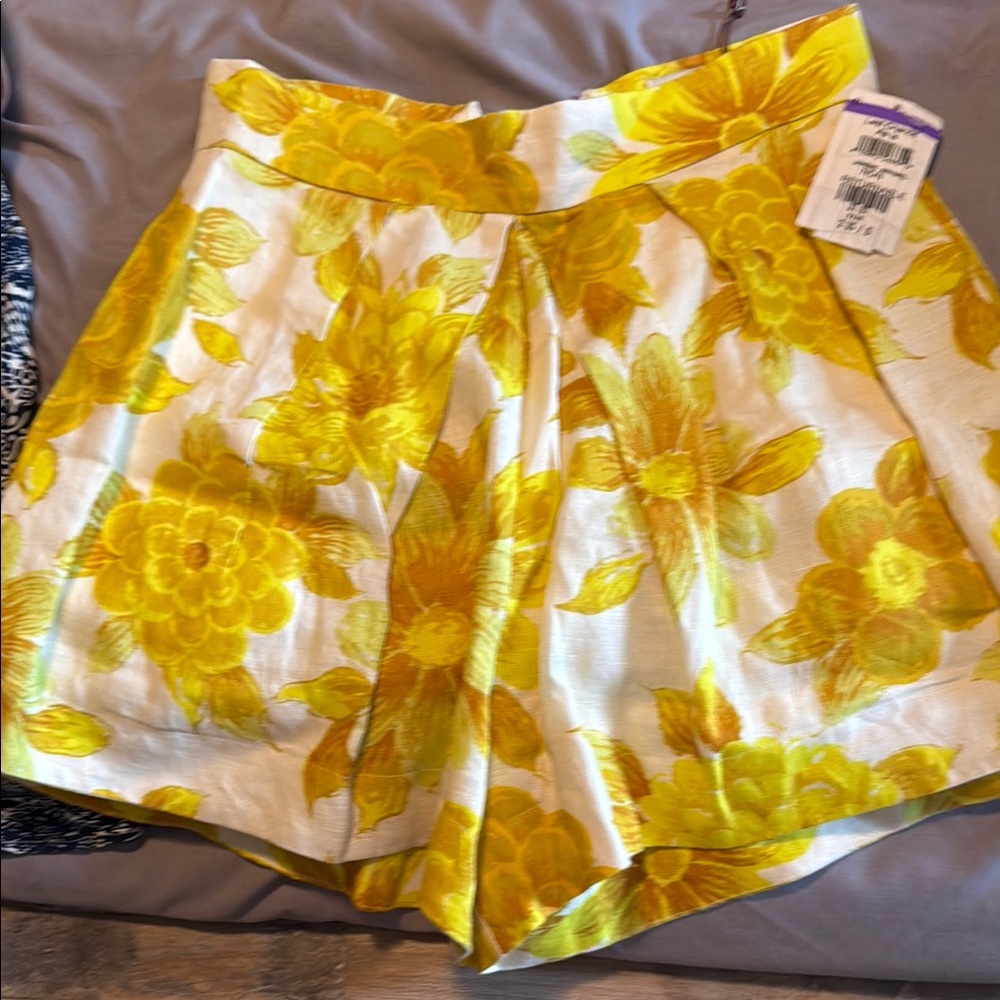 Elemais Floral Yellow and White Pleated Shorts